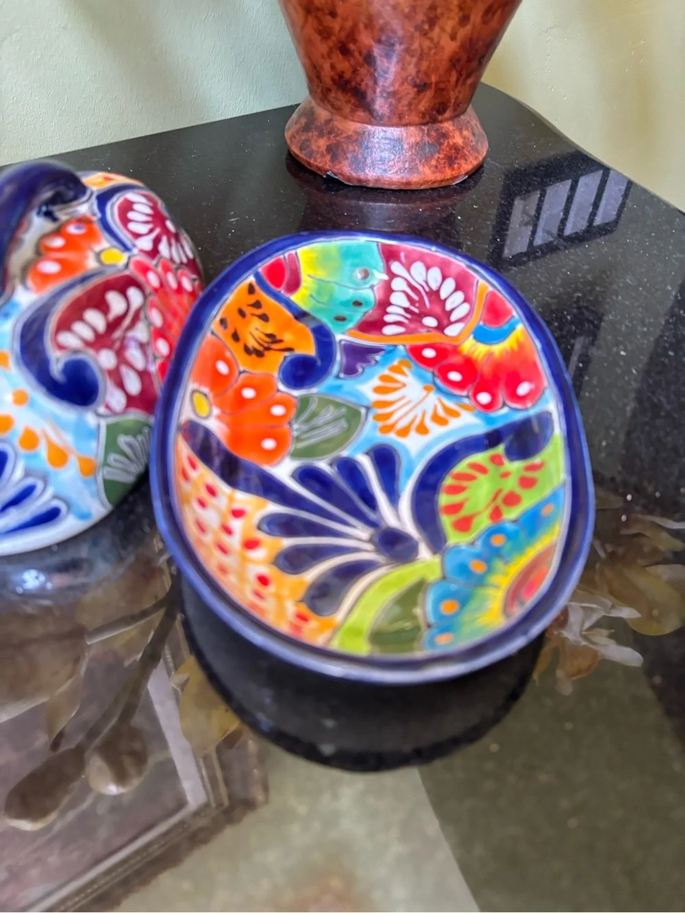 Talavera colorful hand